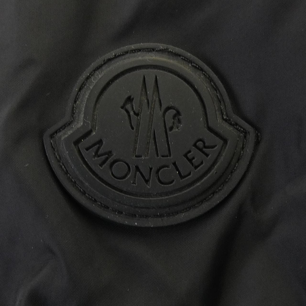 モンクレール MONCLER MONTCLA ダウンジャケット