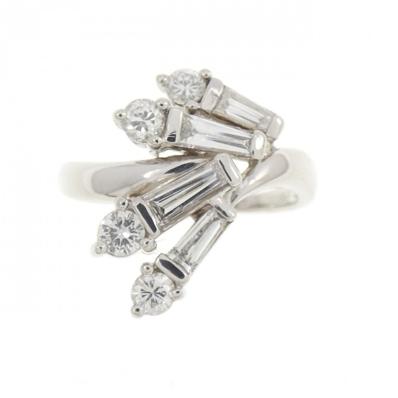 PT900 ダイヤモンド リング 0.72CT
