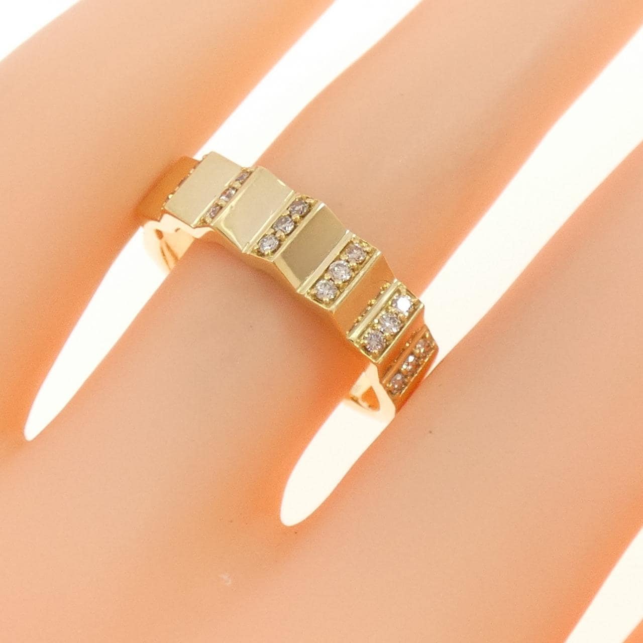 ジーエスティービー ダイヤモンド リング 0.20CT