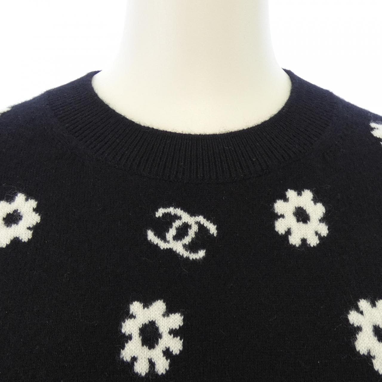 シャネル CHANEL P72453K10396 22P ニット