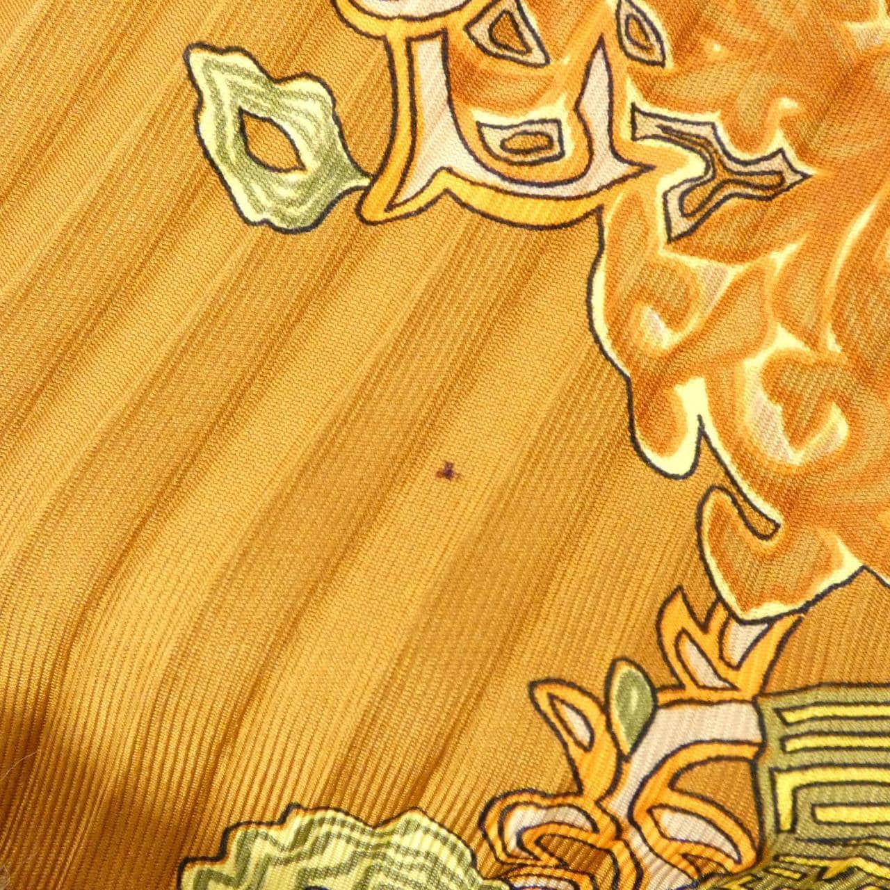 エルメス プリーツ スカーフ