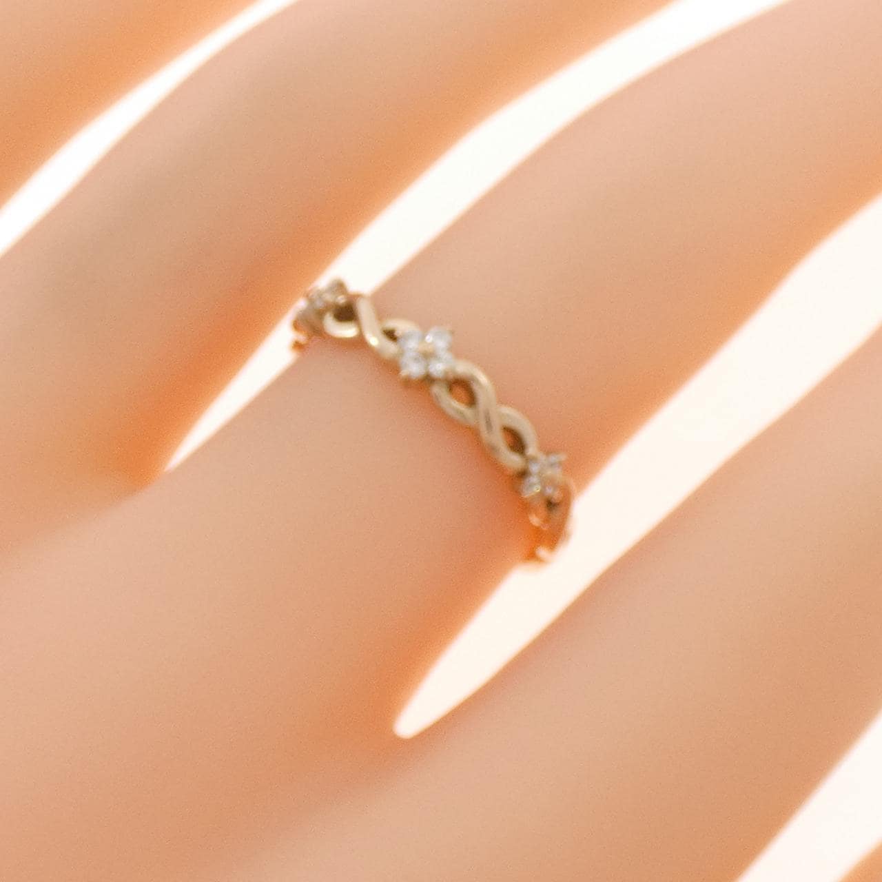 K18PG フラワー ダイヤモンド リング 0.10CT