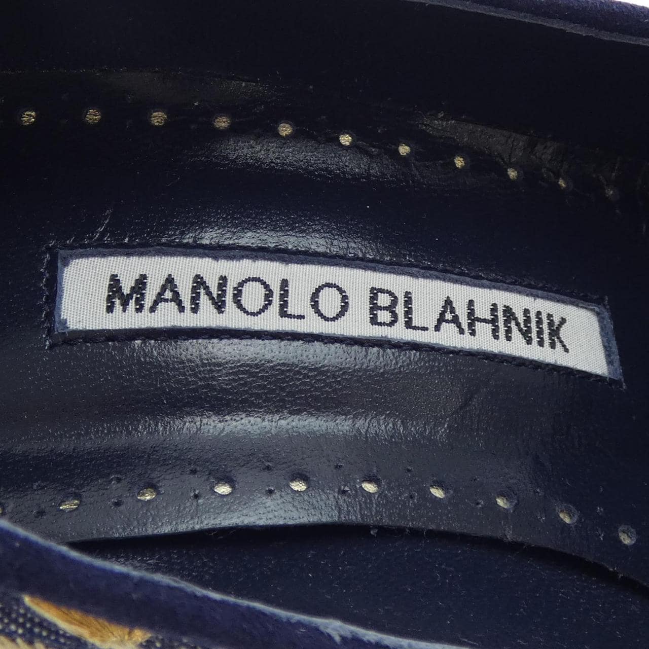 マノロブラニク MANOLO BLAHNIK ERIS パンプス