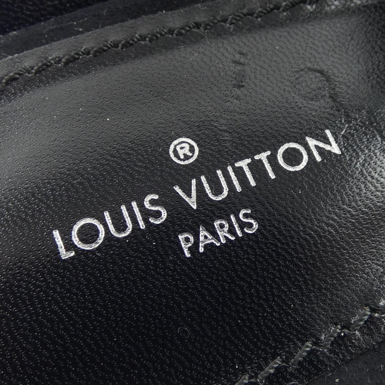 ルイヴィトン LOUIS VUITTON MA1117 サンダル
