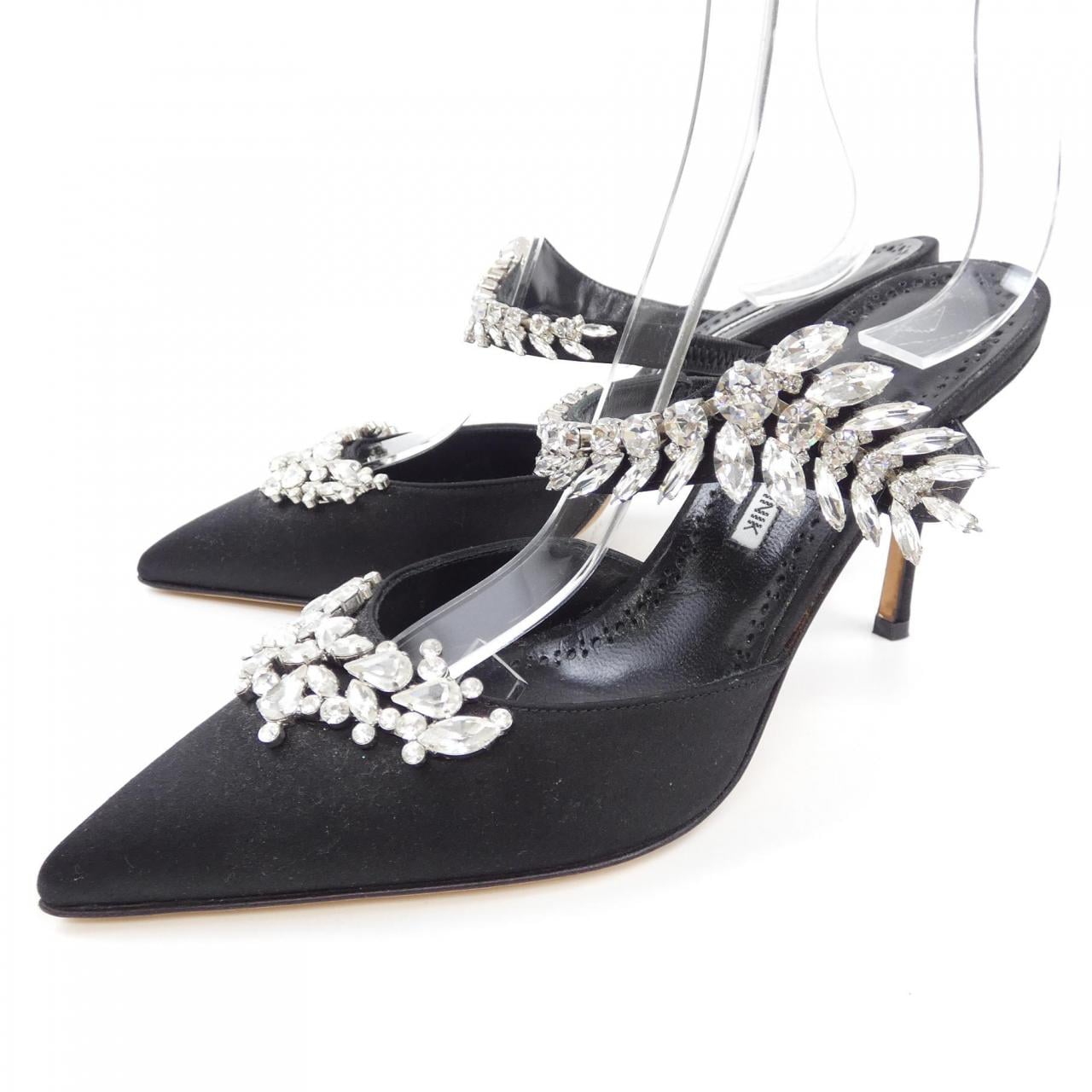 マノロブラニク MANOLO BLAHNIK パンプス