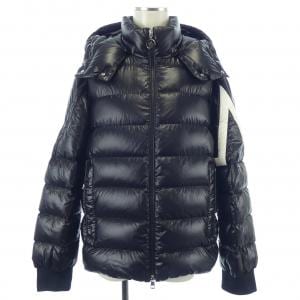 モンクレール MONCLER ダウンジャケット