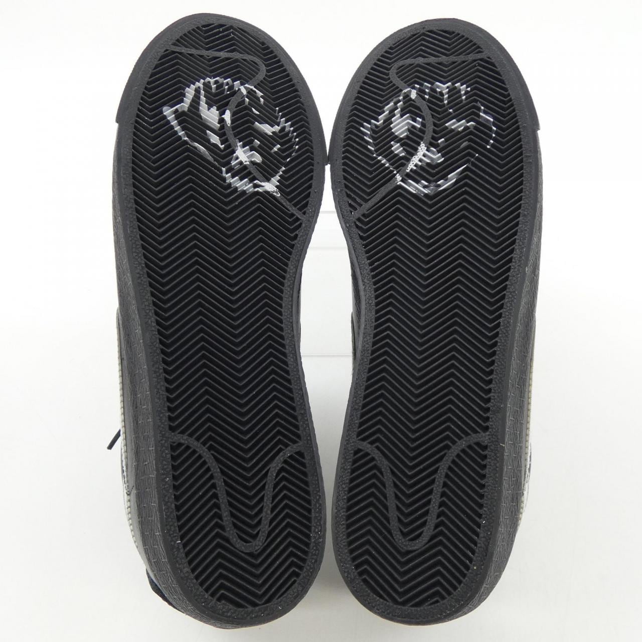 Nike HJ6703-001 Shoes