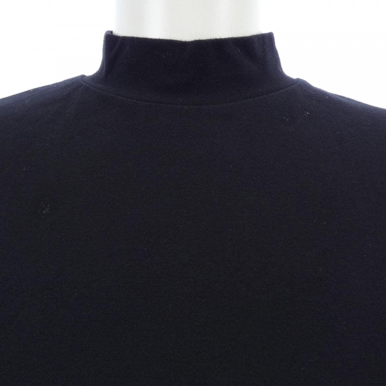 ハイク HYKE Tシャツ