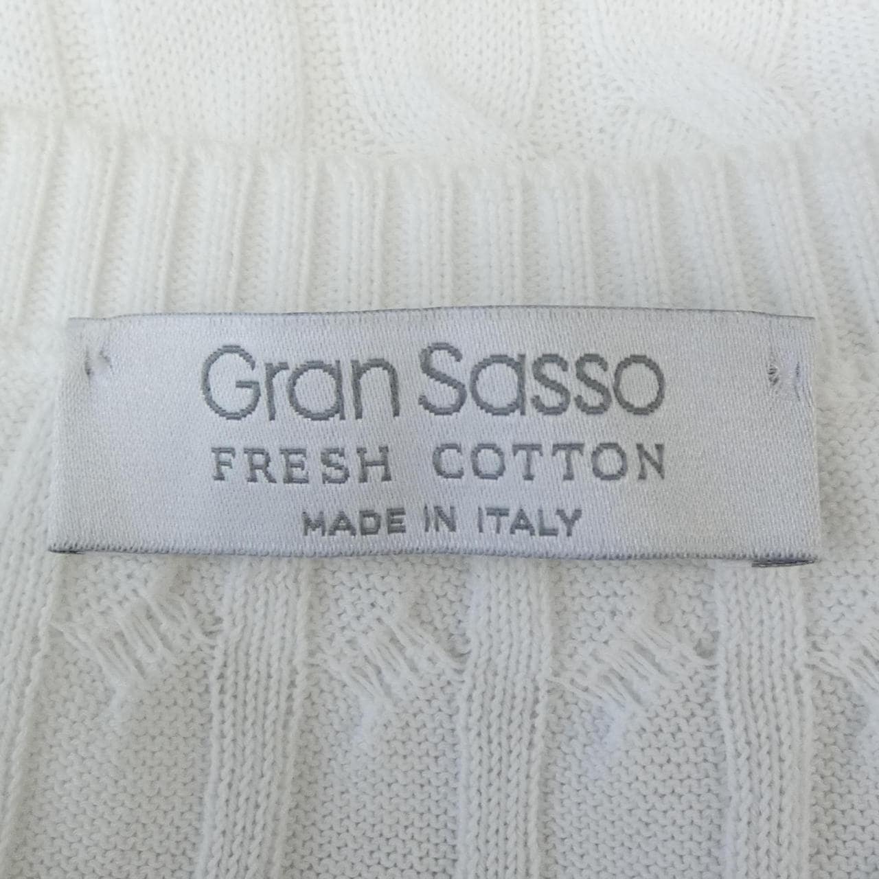 グランサッソ Gran Sasso トップス