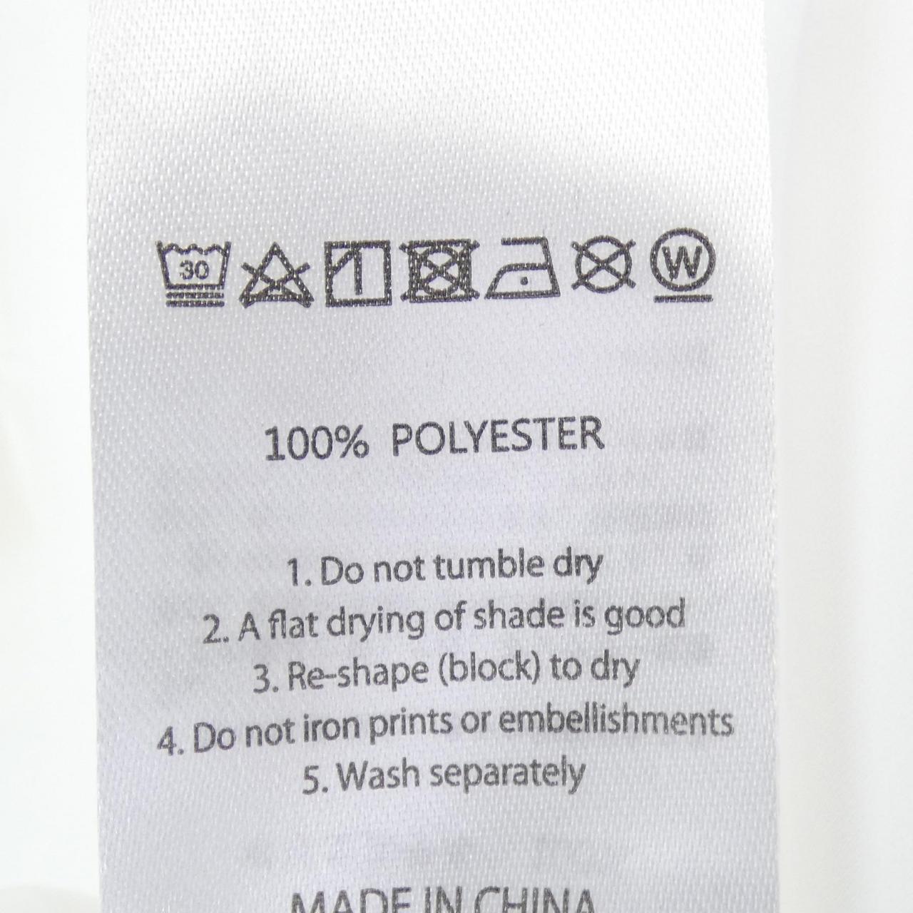 Jih Nunc トップス