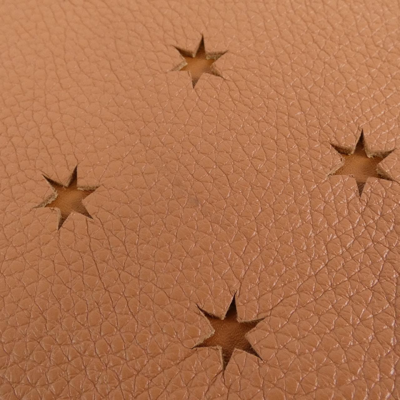 ロエベ 399 41 R72 バッグ