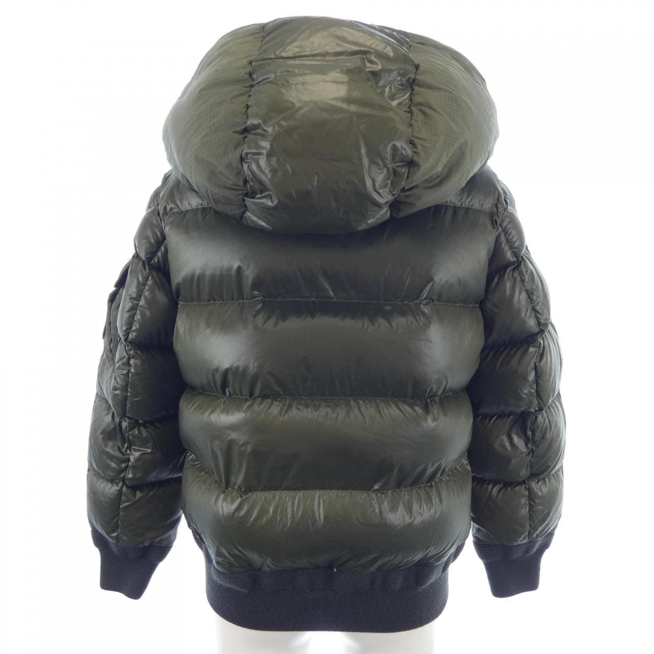 モンクレール MONCLER ダウンジャケット
