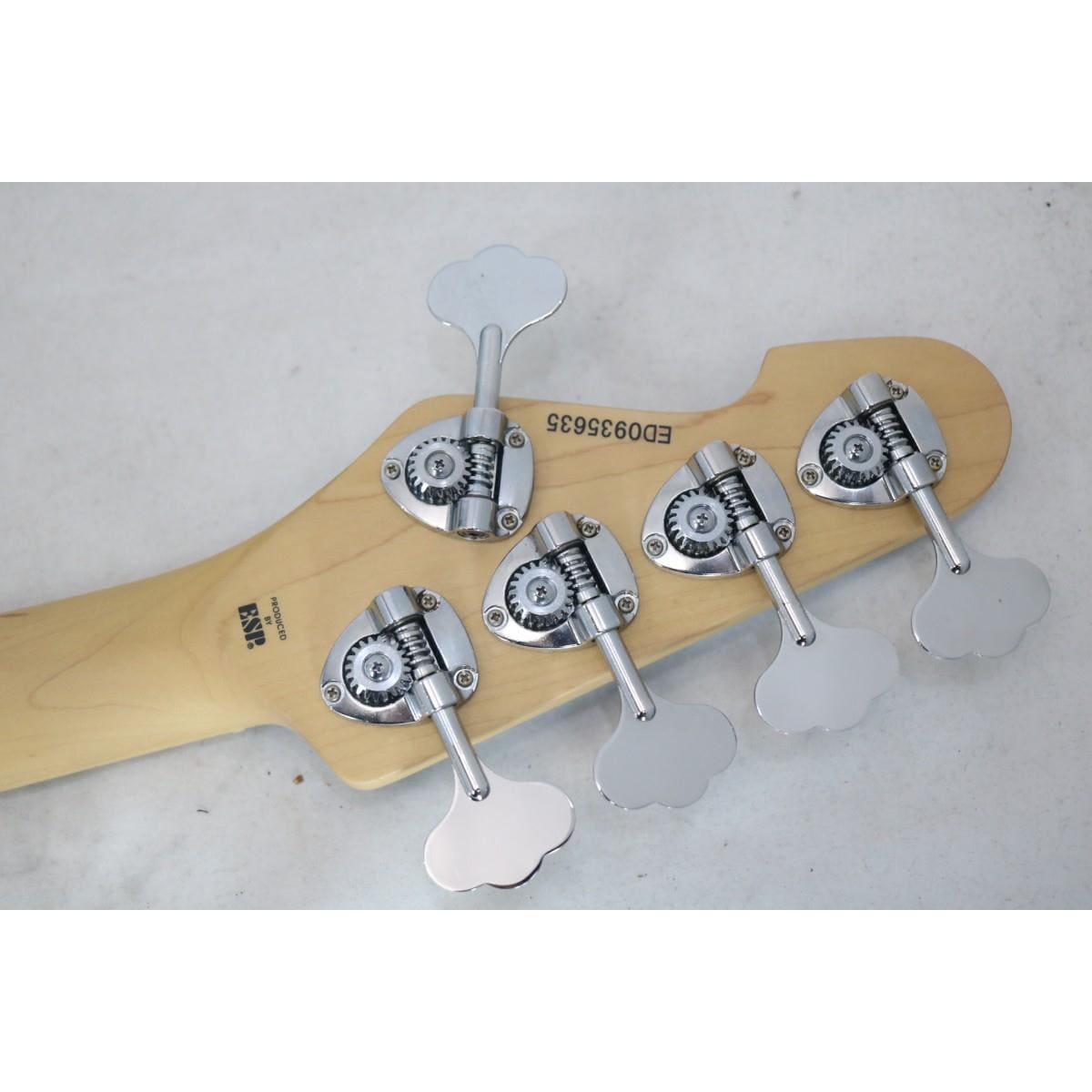 ＥＤＷＡＲＤＳ　　Ｅ－ＡＭ－１３８ＱＭ