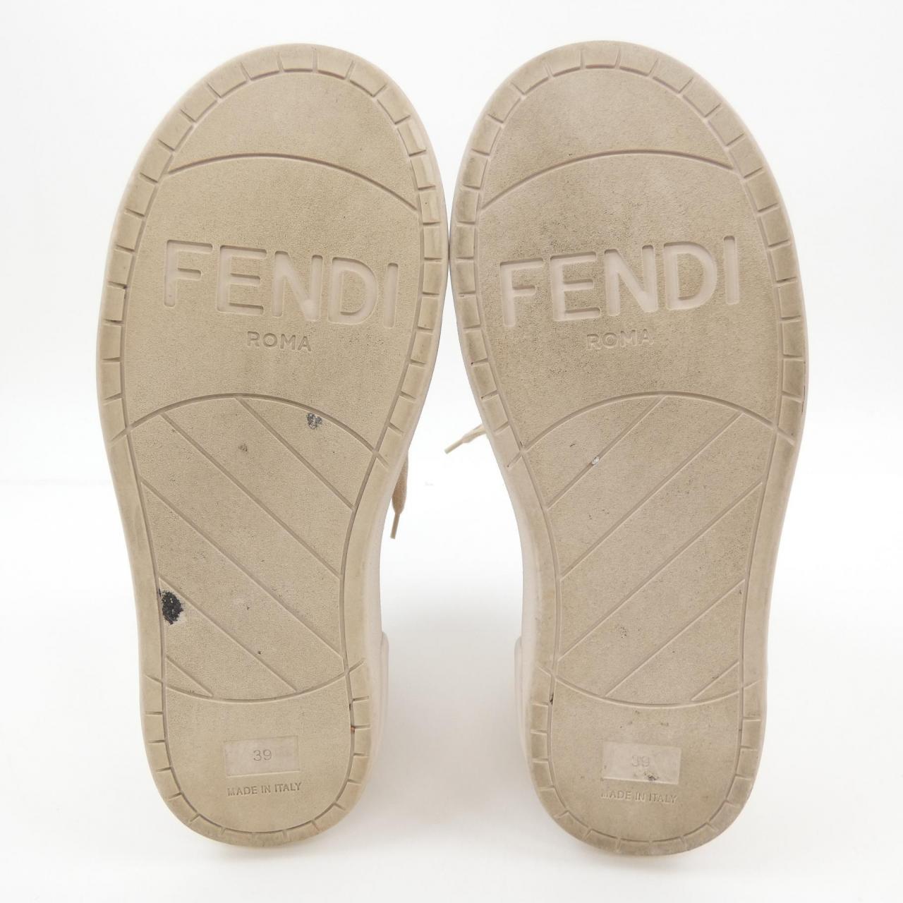 フェンディ FENDI スニーカー