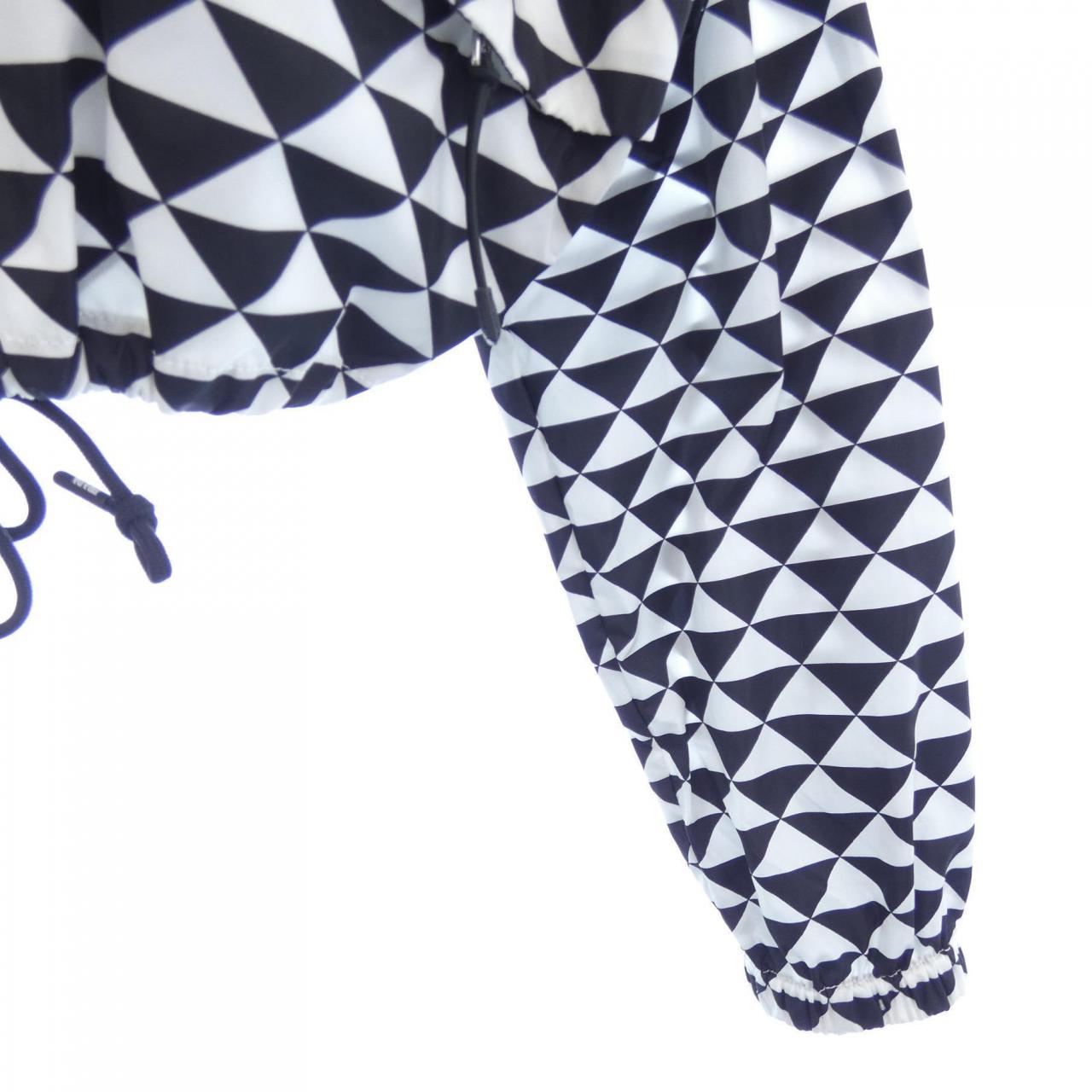 プラダ PRADA トライアングルロゴ 29R115 S231 129Q ブルゾン