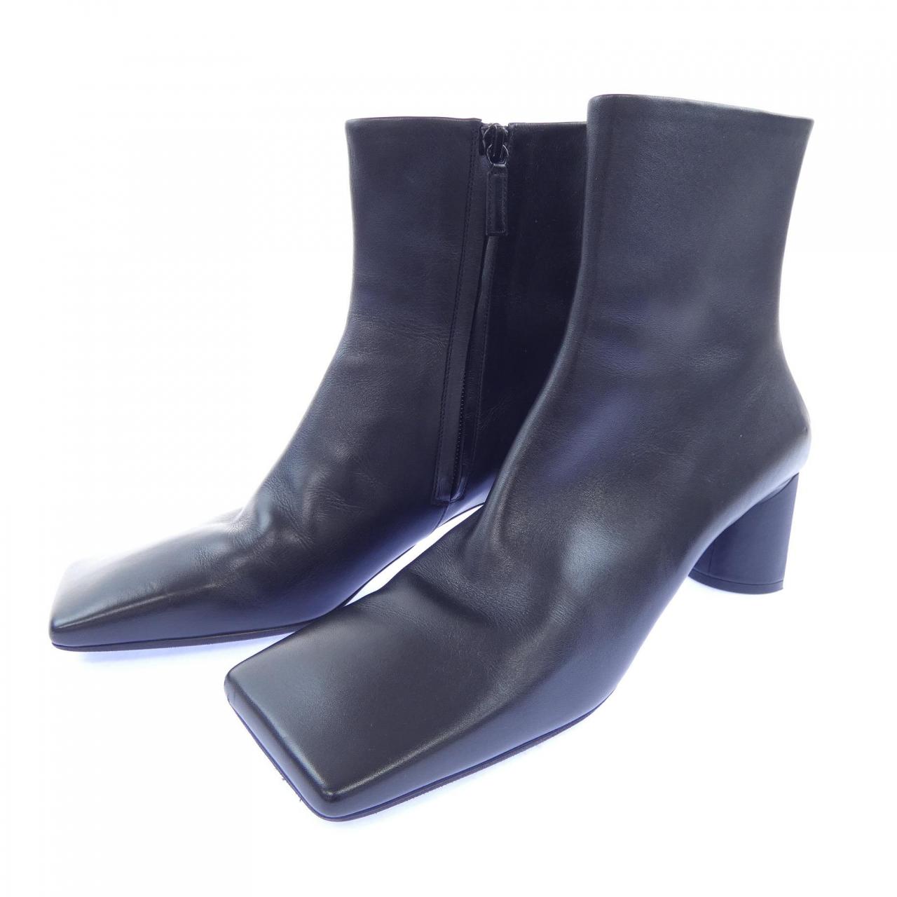 バレンシアガ BALENCIAGA 623924 ブーツ