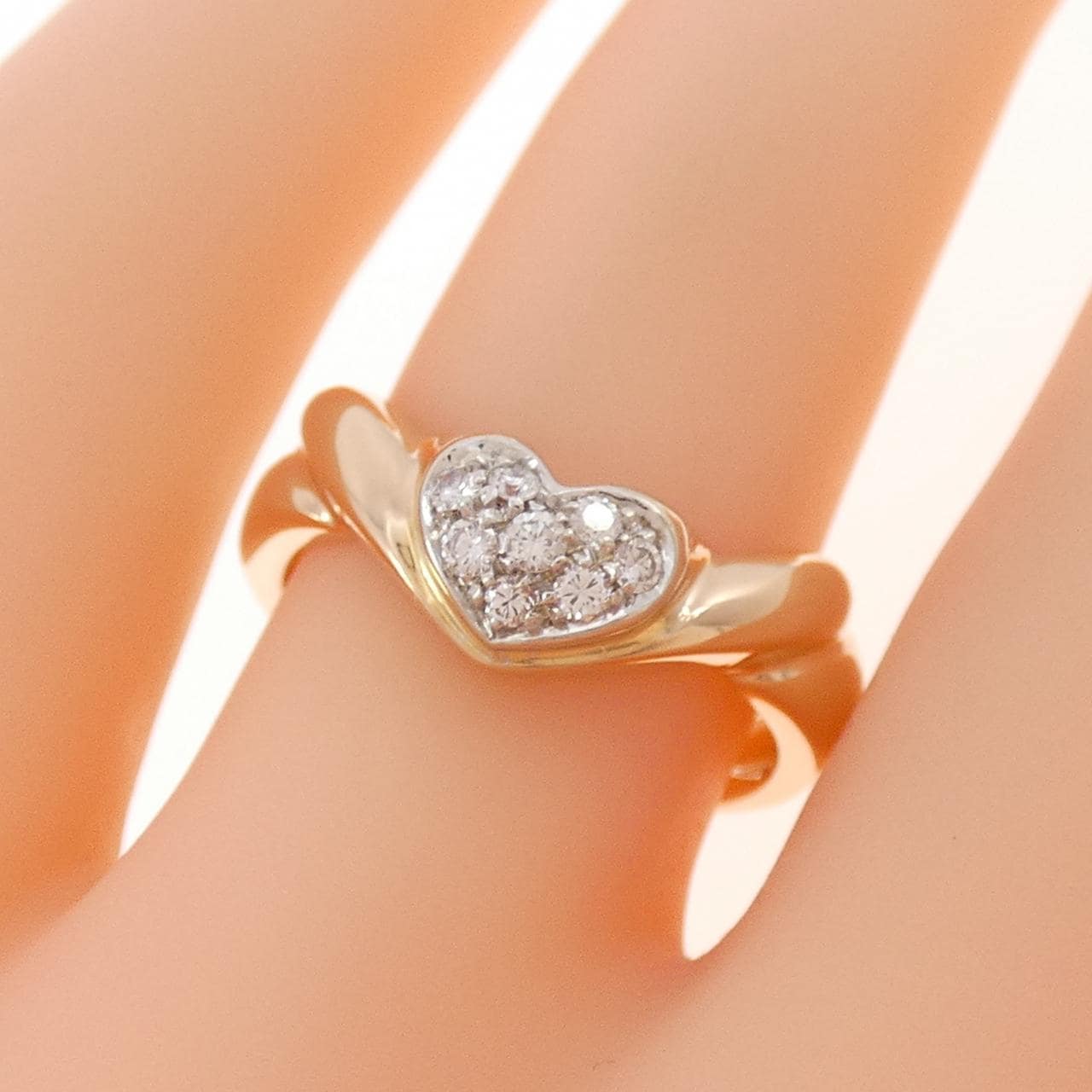 750PG/750WG ハート パヴェ ダイヤモンド リング 0.12CT