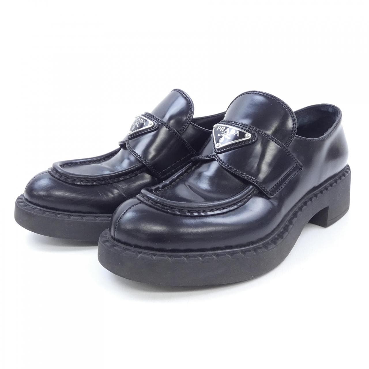 プラダ PRADA チョコレート ローファー トライアングルロゴ 1D246M シューズ