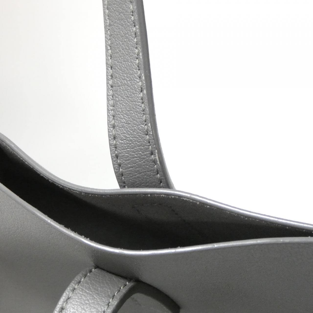 サンローラン ショッピング イースト ウエスト 600281 CSV0J バッグ