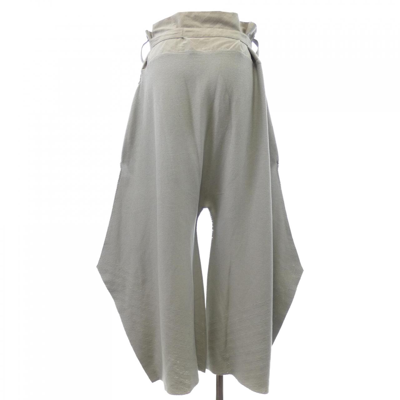 イッセイミヤケ ISSEY MIYAKE IM84KF710 パンツ