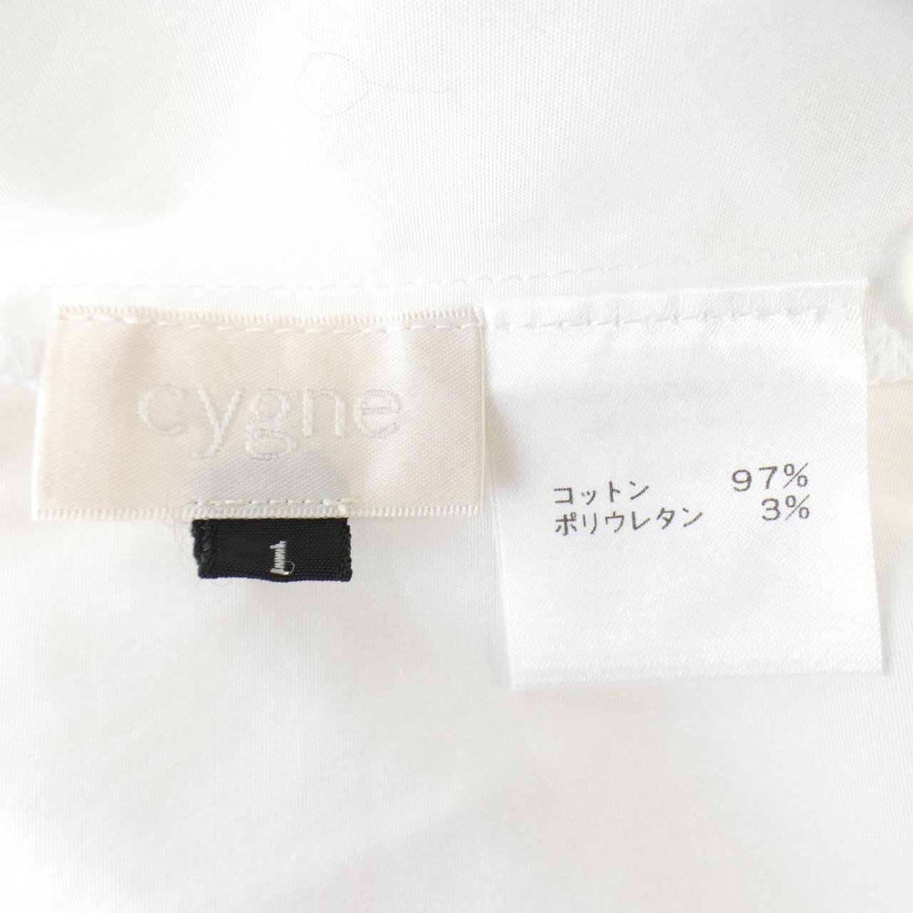 シーニュ Cygne シャツ
