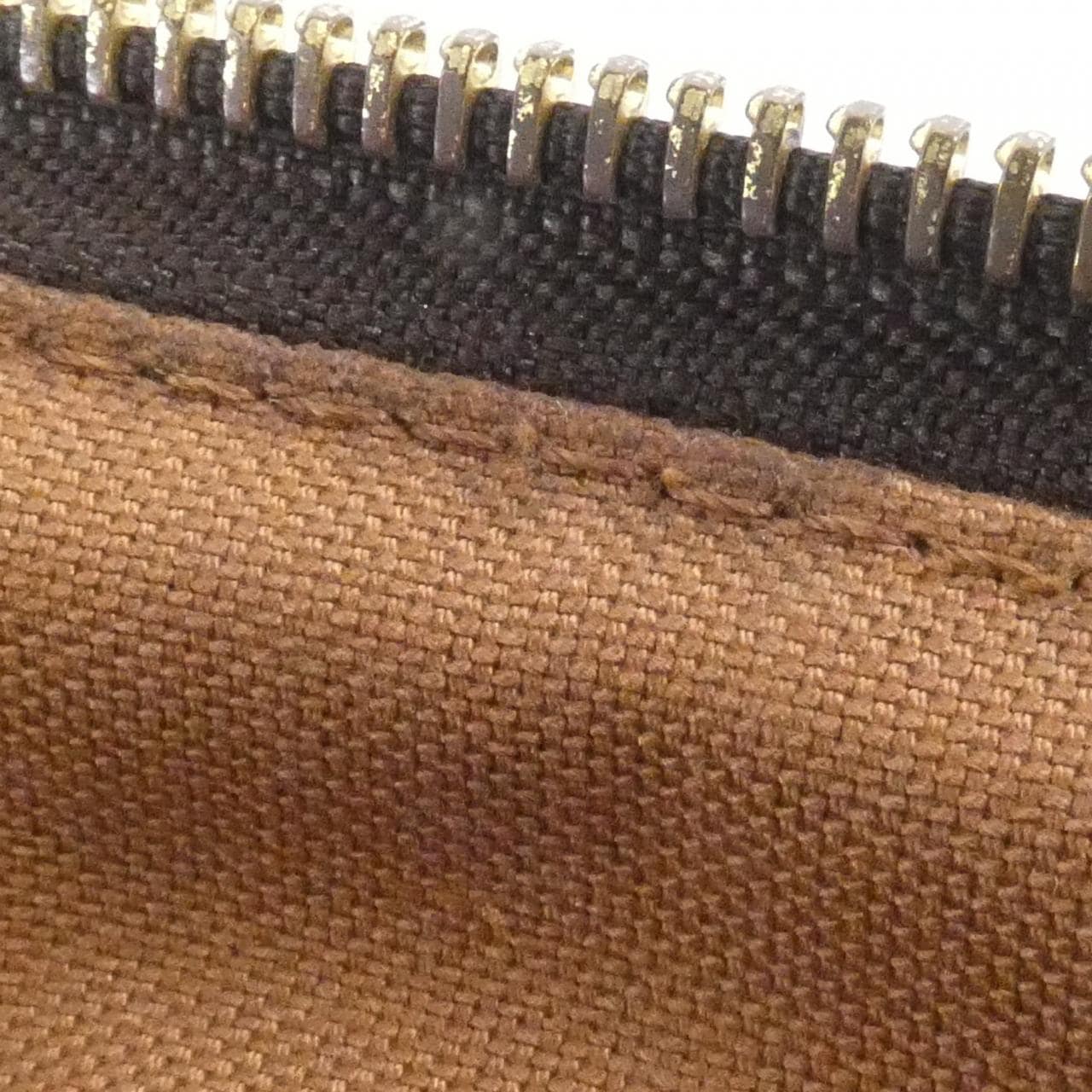 ルイヴィトン モノグラム トータリー PM M56688 バッグ