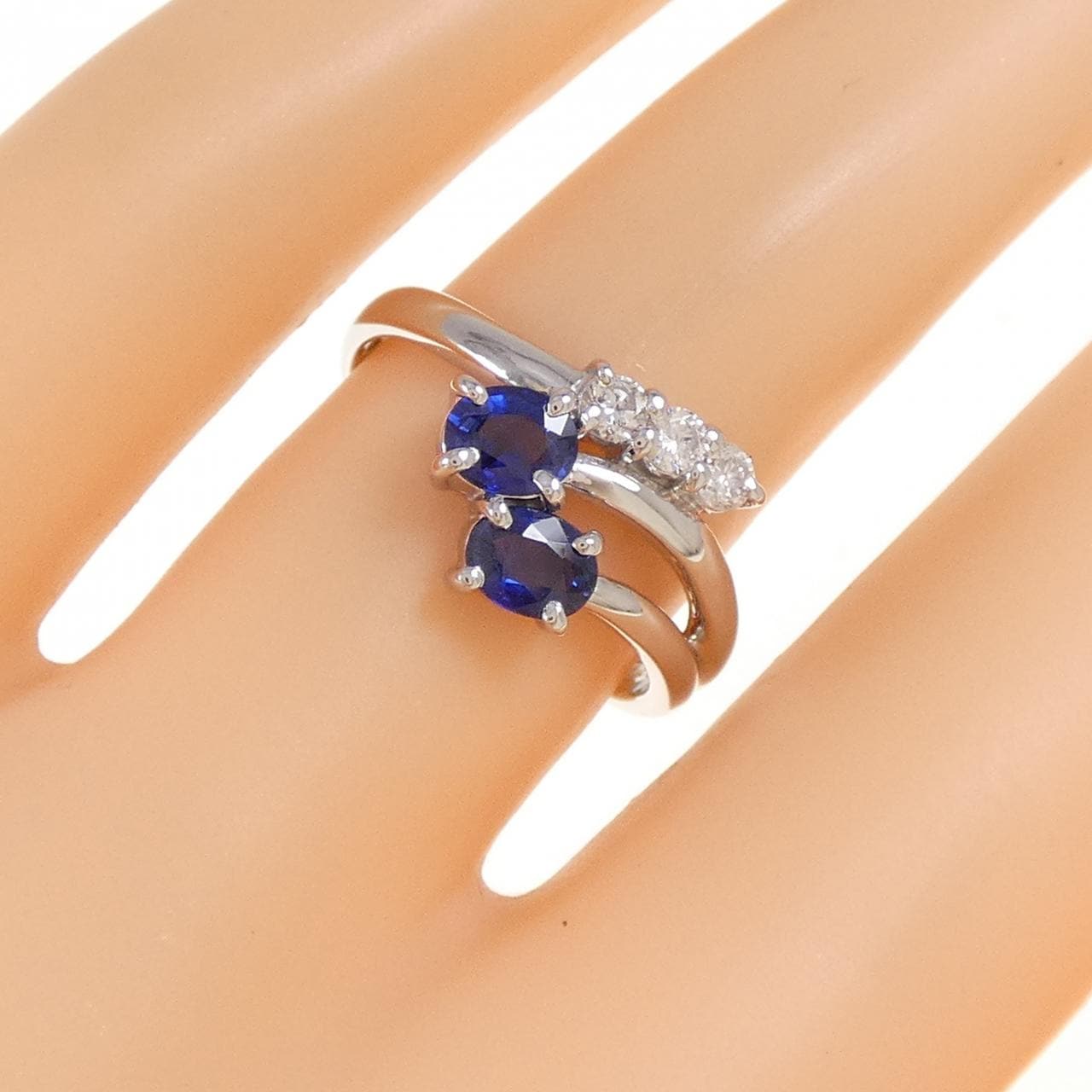 PT900 サファイヤ リング 0.60CT