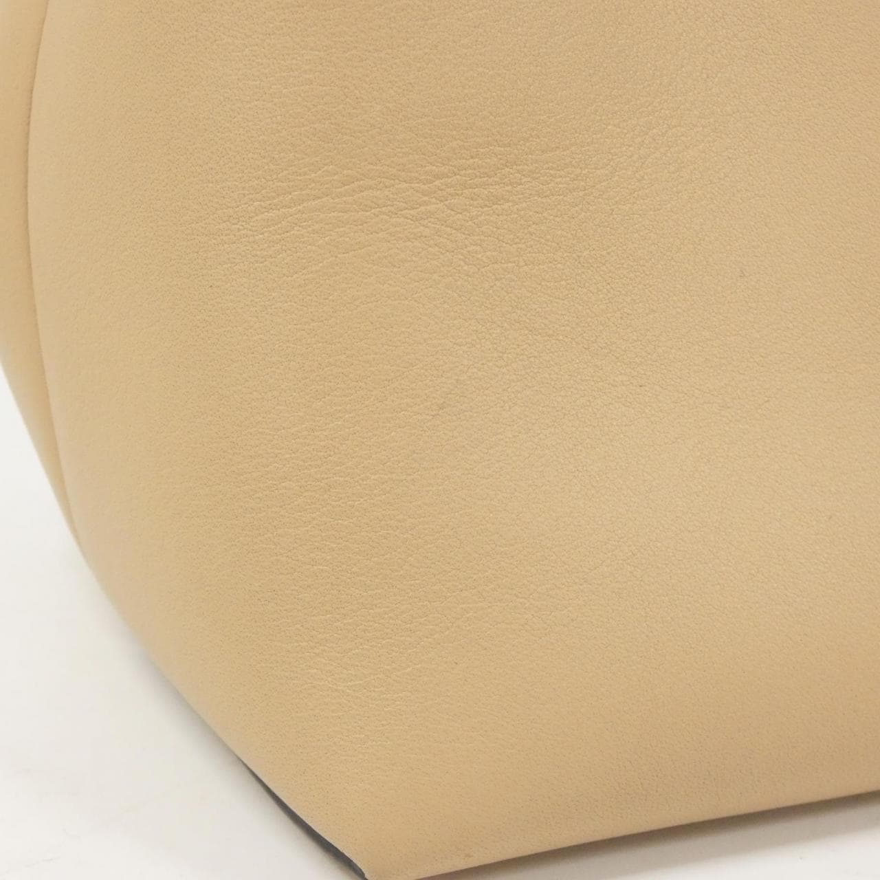 フェンディ バイ ザ ウェイ ミディアム 8BL146 5QJ バッグ