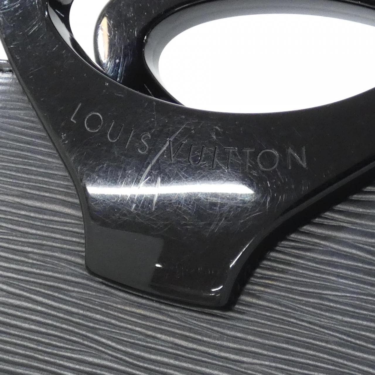 ルイヴィトン エピ オンブル M52102 バッグ