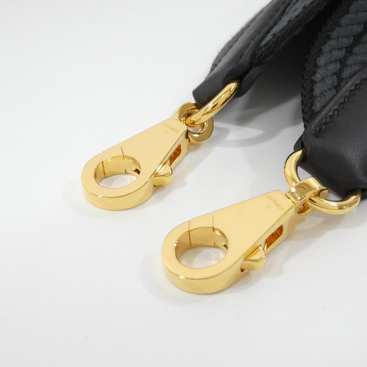 エルメス サングル コルタージュ 085682CC ストラップ