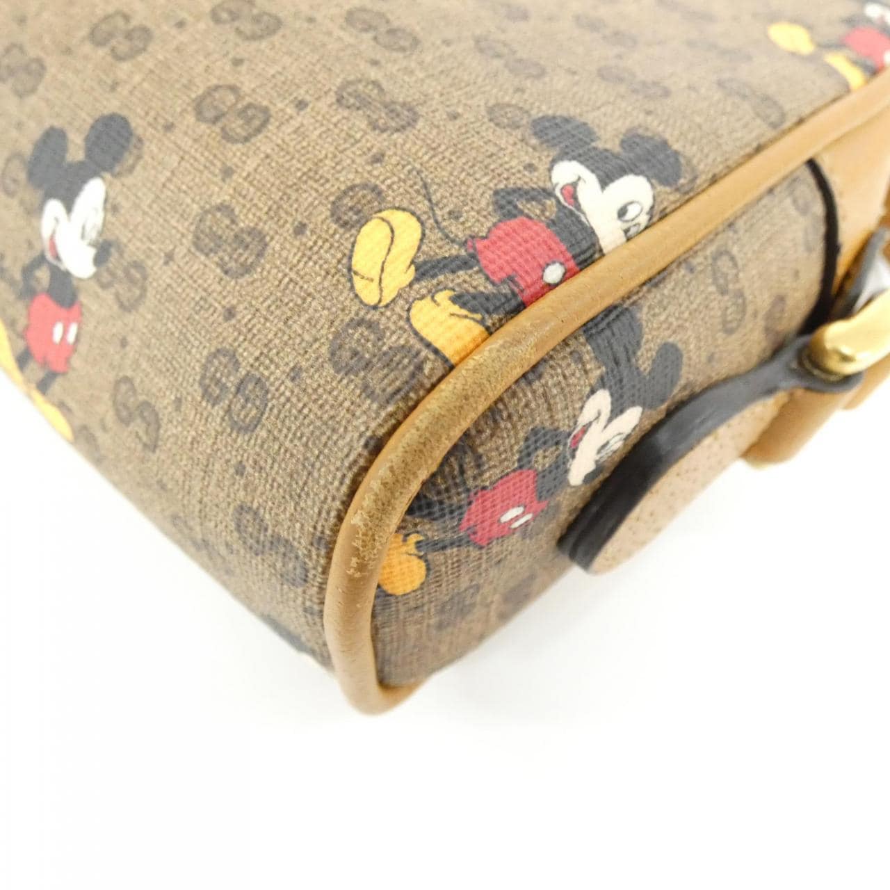 グッチ 602536 HWUBM ショルダーバッグ