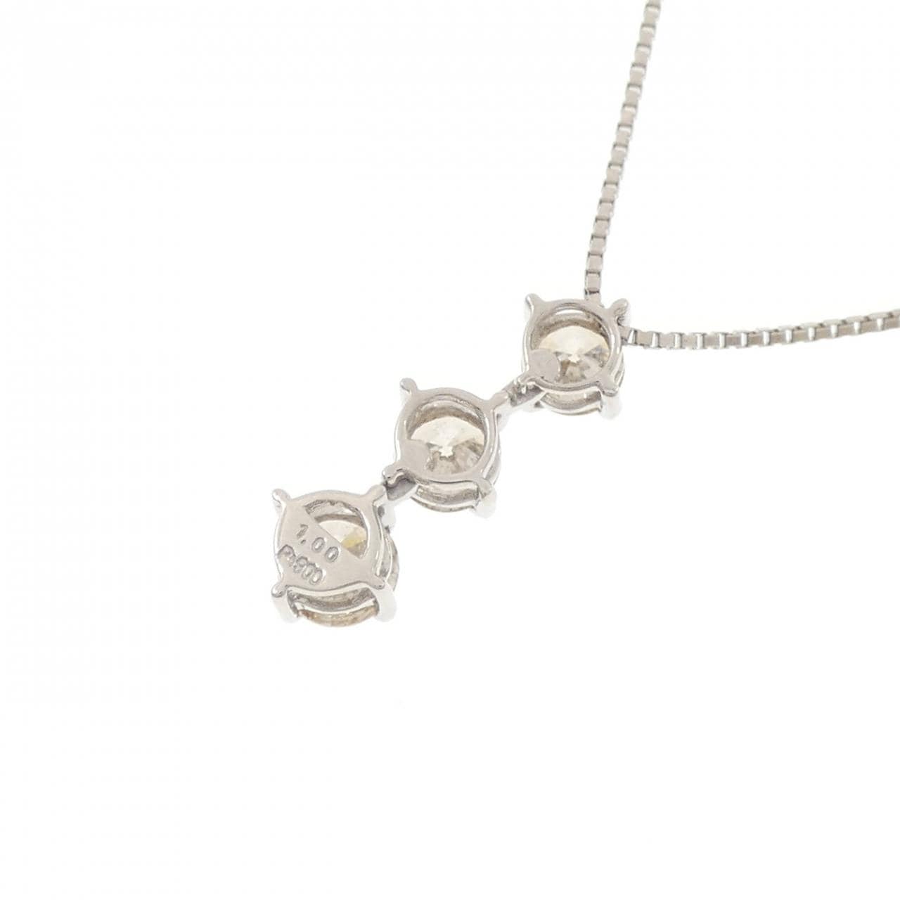PT900/PT850 スリーストーン ダイヤモンド ネックレス 1.00CT