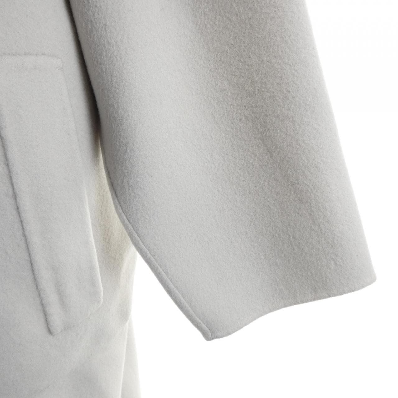 アドーア ADORE コート