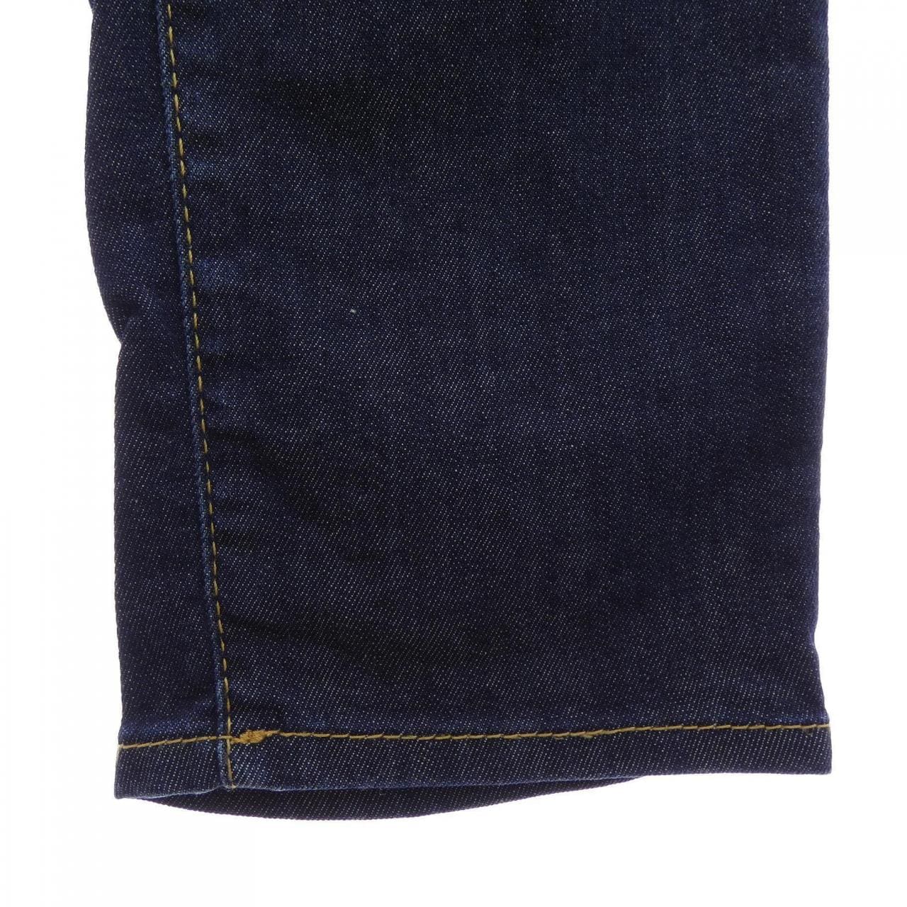 ディースクエアード DSQUARED2 S74LB0404 ジーンズ