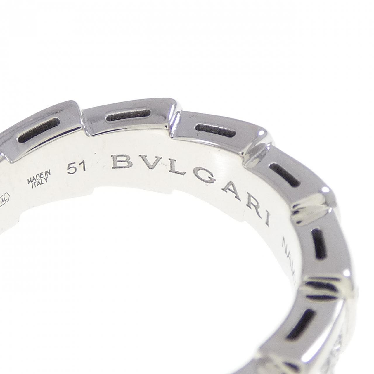 ブルガリ セルペンティ ヴァイパー リング