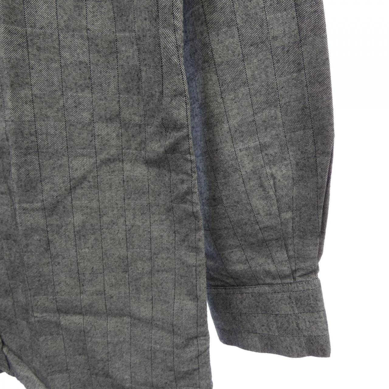 ステファンシュナイダー STEPHAN SCHNEIDER シャツ