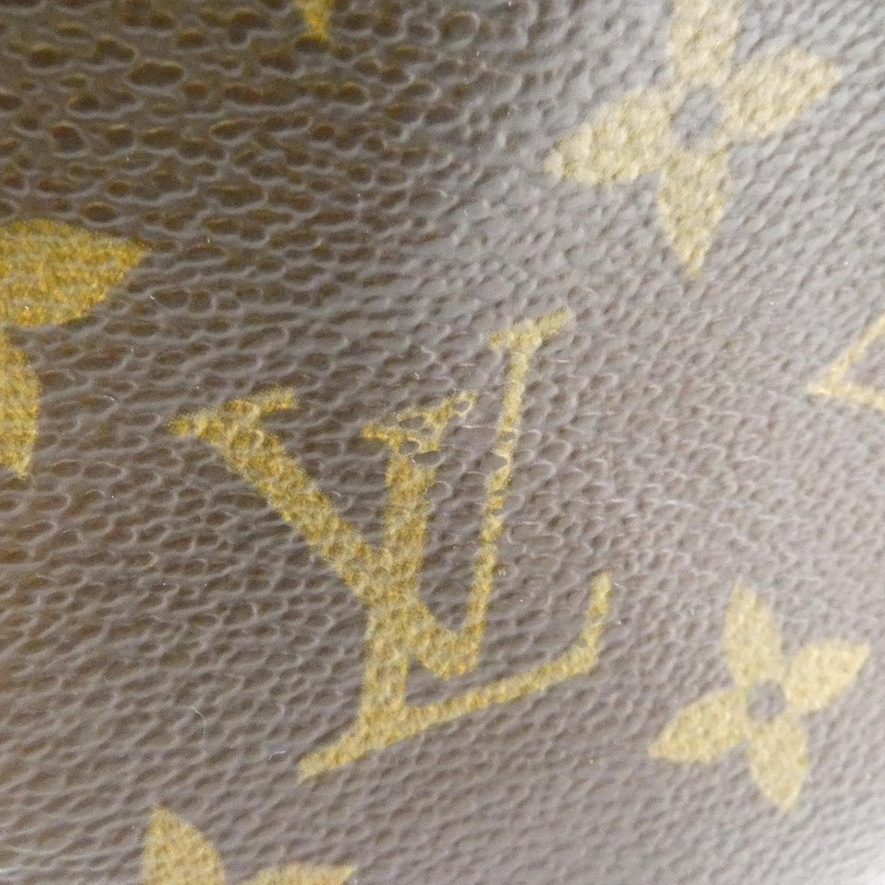 ルイヴィトン モノグラム ルーピング GM M51145 ショルダーバッグ