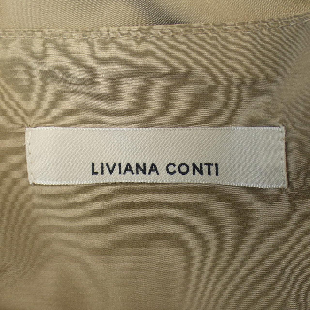 リビアナコンティ LIVIANA CONTI セットアップ