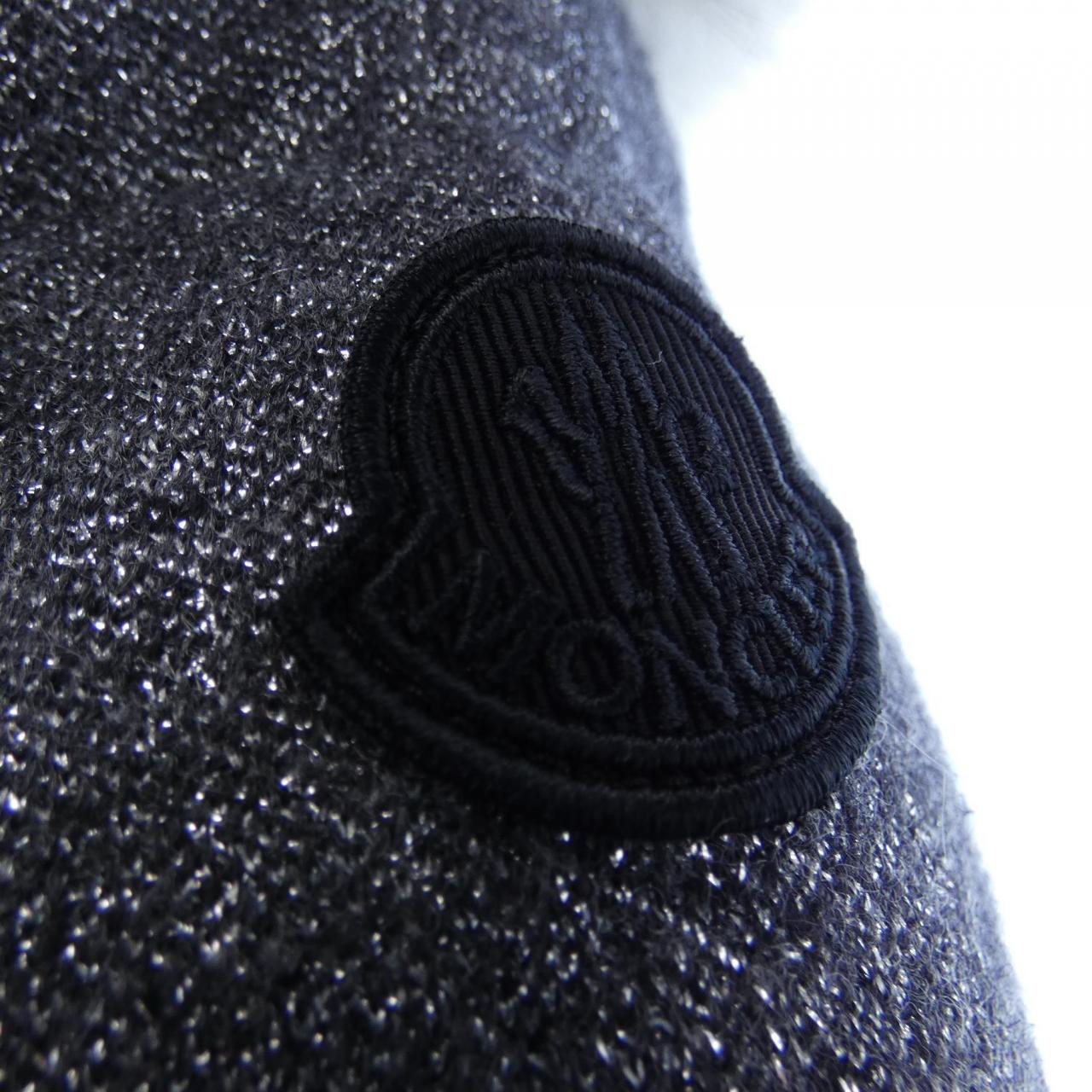 モンクレール MONCLER ダウンジャケット