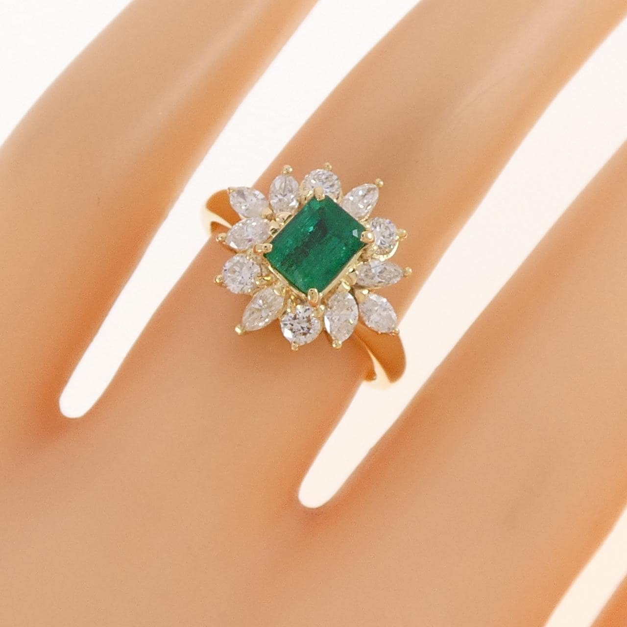 K18YG エメラルド リング 0.80CT