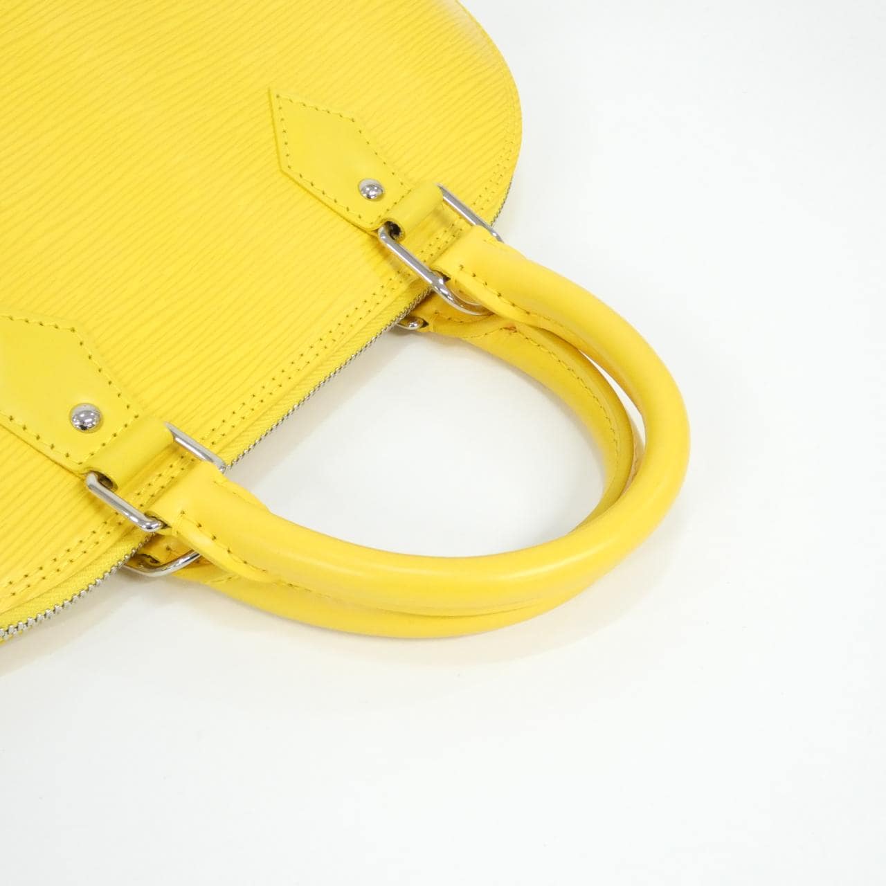 ルイヴィトン エピ アルマ PM M40951 バッグ