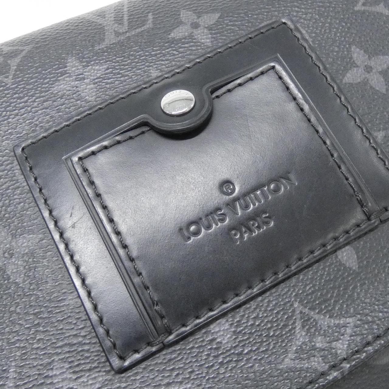 ルイヴィトン モノグラム エクリプス メッセンジャー ヴォワヤージュ PM M40511 ショルダーバッグ