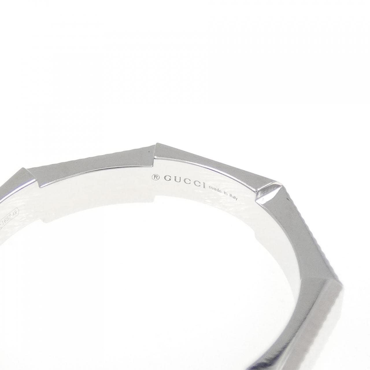 Gucci 750WG Ring