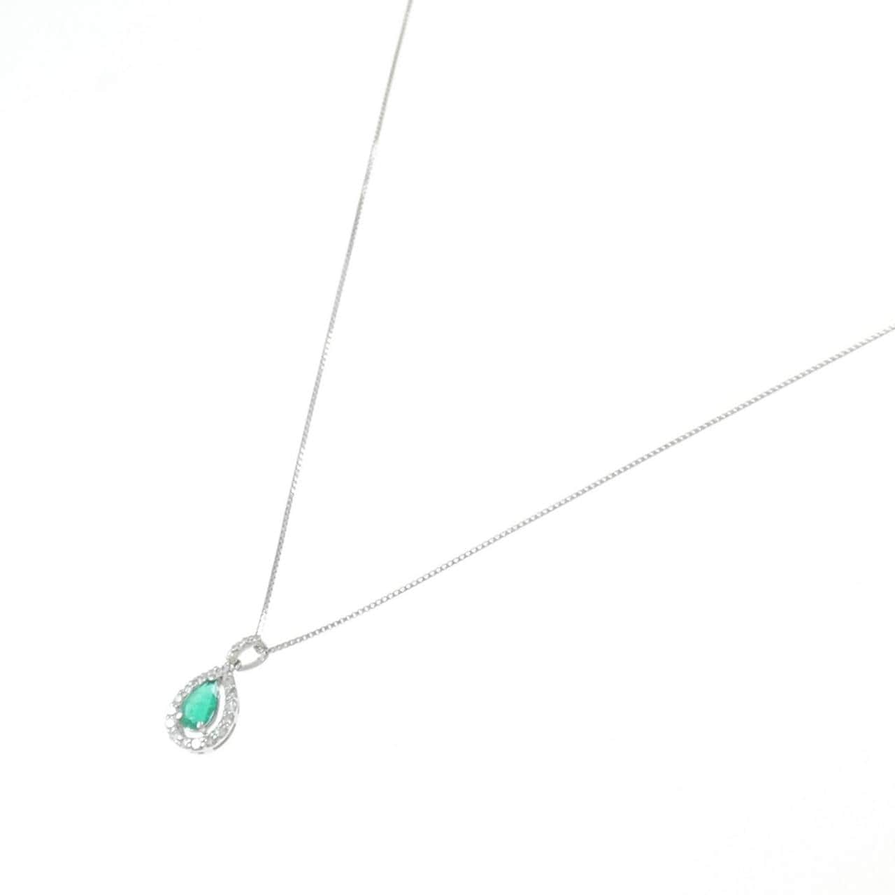 [BRAND NEW] PT Emerald Necklace 0.23CT