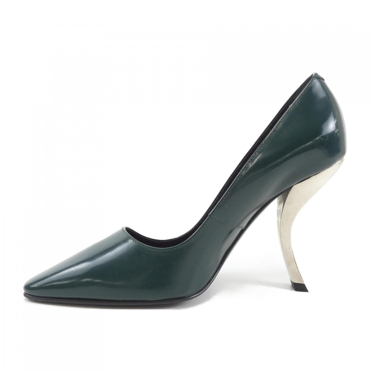 ロジェヴィヴィエ ROGER VIVIER パンプス