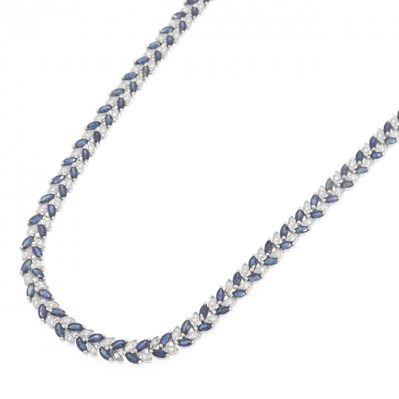 750WG サファイヤ ネックレス 16.96CT