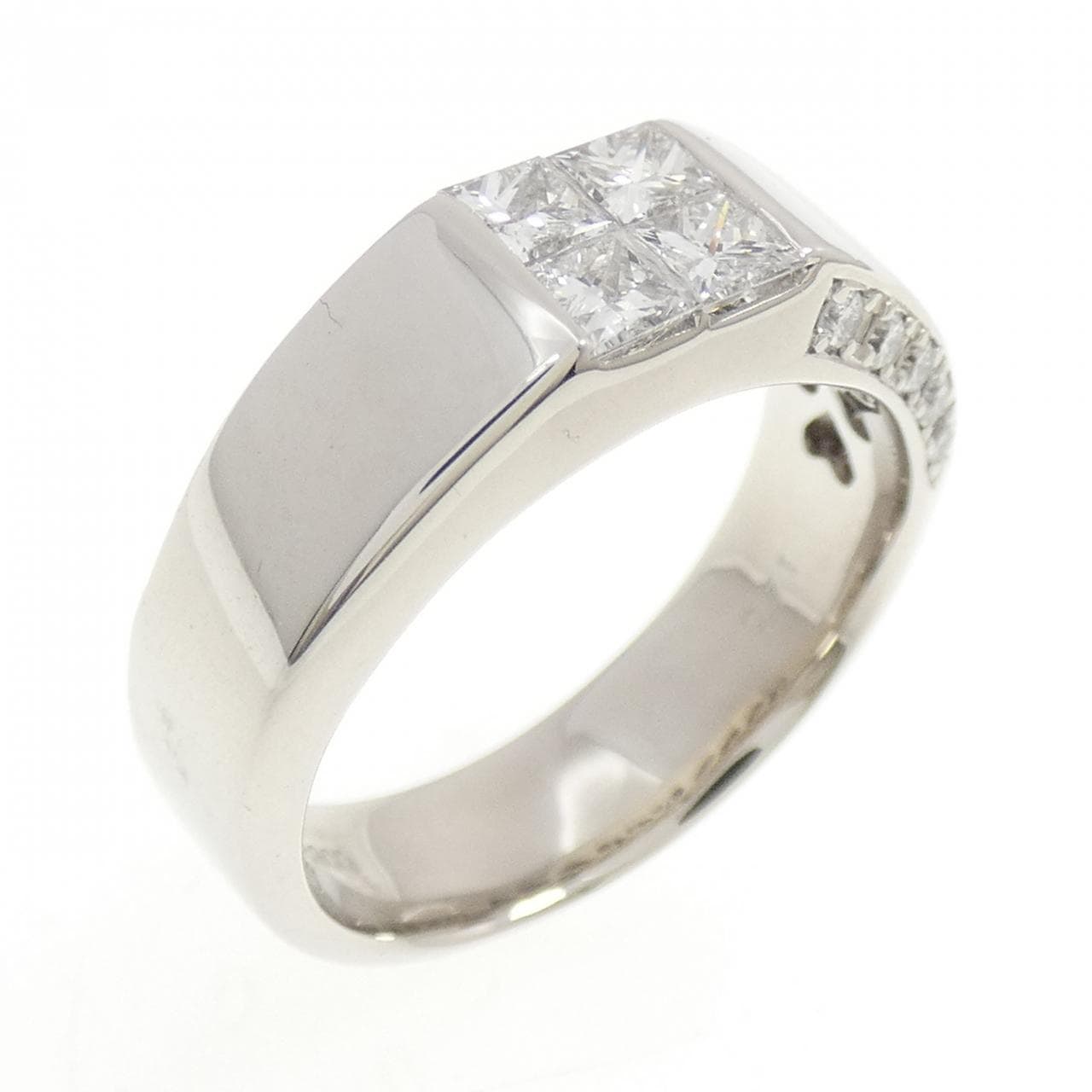 PT900 Diamond Ring 0.71CT