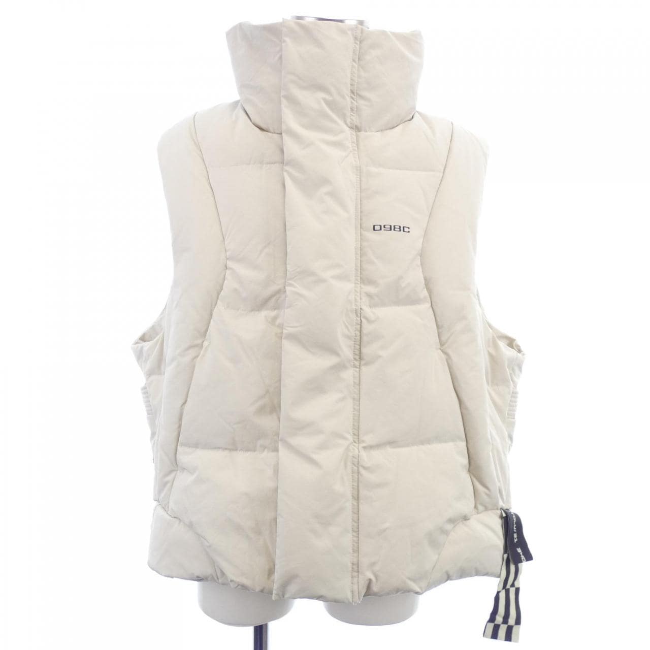 UABONI ダウンベスト