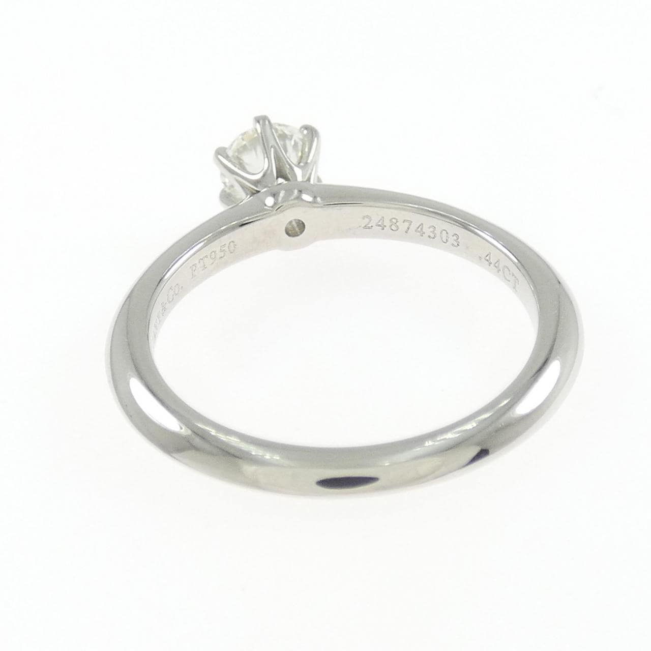 ティファニー クラシックソリティア リング 0.44CT
