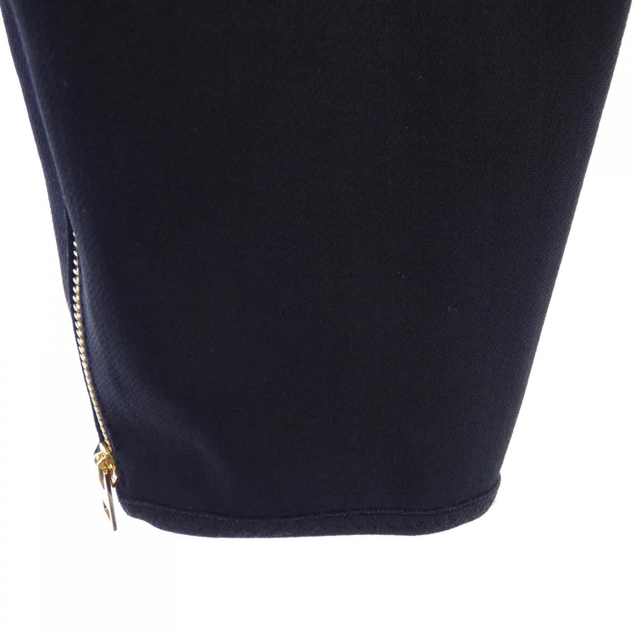 CELINE CELINE 2P584958P 裤子